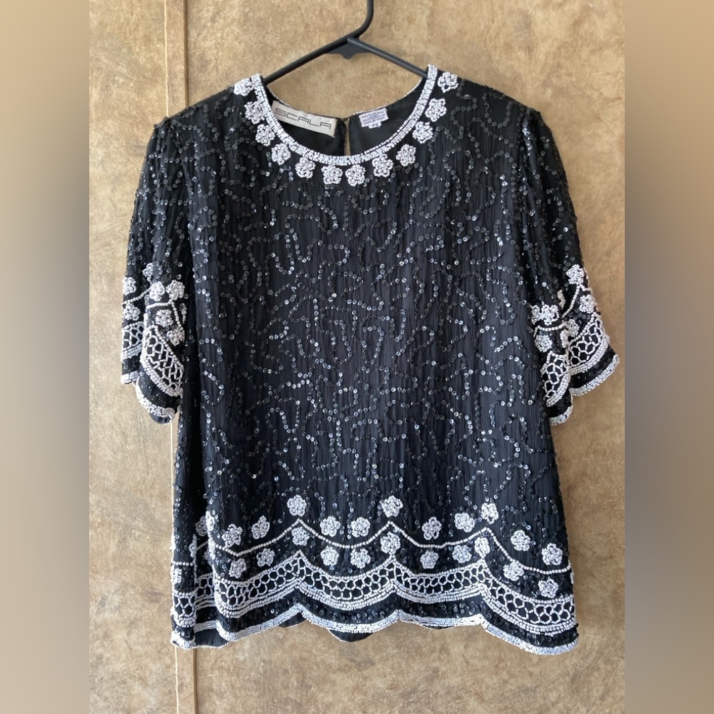 Vtg SCALA Womens PS Short Sleeve Silk Sequin Beaded Top Black White Chic Mod